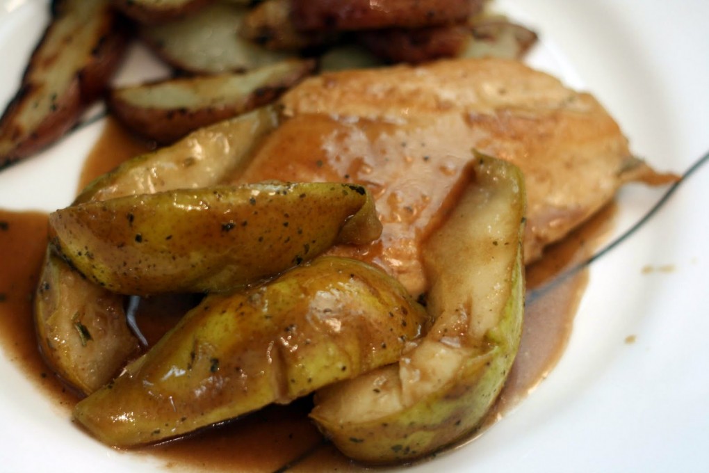 balsamic chicken and pears