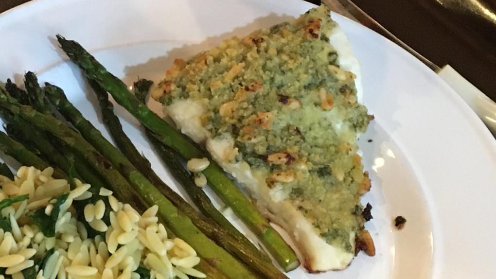 baked fish with pesto